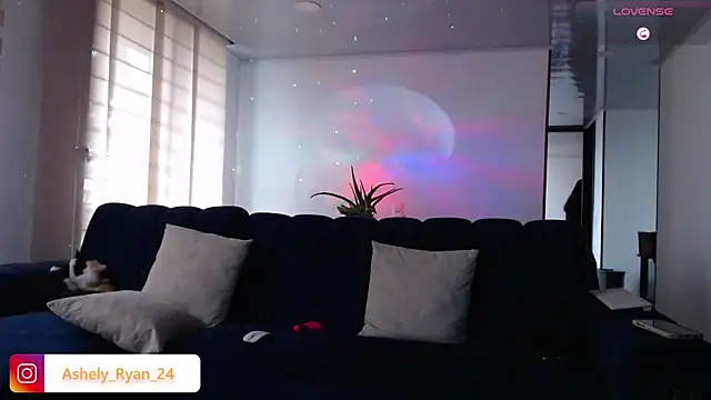 ashely ryan24 online show from 03/06/25, 09:20