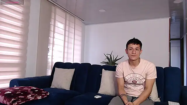 ashely ryan24 online show from 03/10/25, 10:02