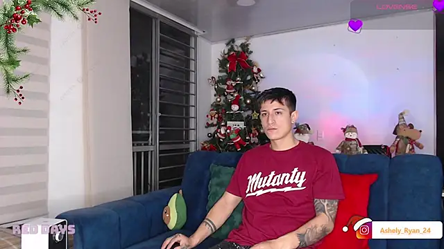 ashely ryan24 online show from 12/23/25, 12:19