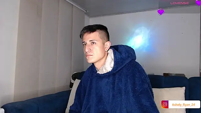 ashely ryan24 online show from 01/06/26, 11:29