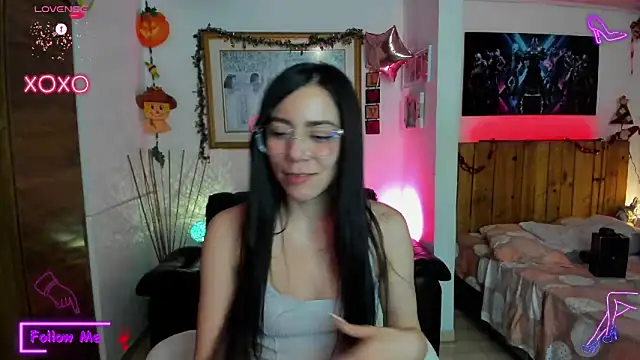 LauGrayJ online show from 03/13/25, 03:44