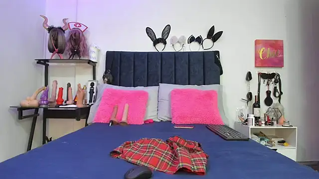 emmily giraldo online show from 03/21/25, 12:06