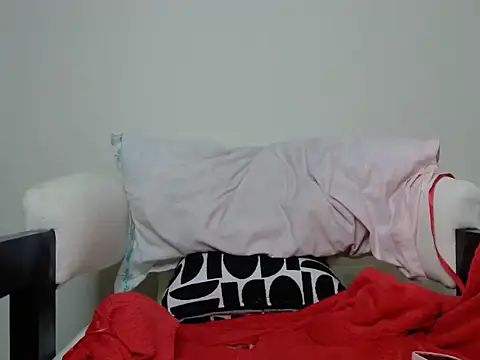 sexxyykittyy online show from 07/01/26, 04:36
