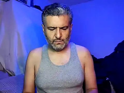 Snapshot of BushBator chatting on 01/20/25, 08:09 BushBator online show from 01/20/25, 08:09