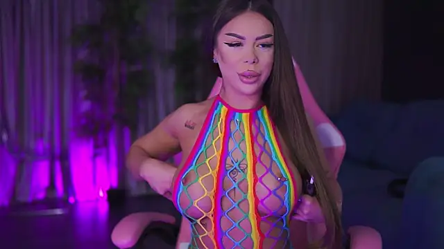 MissKiarra online show from 02/14/25, 04:58