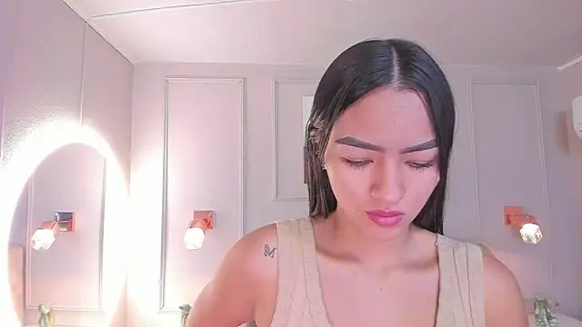 bigboobsnaughty1 online show from 02/06/25, 10:37