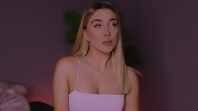 Jessielle online show from 12/20/25, 09:05