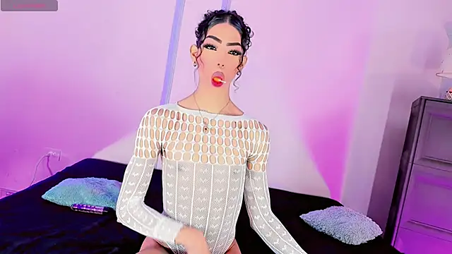 Tiffany moonblack online show from 11/08/25, 02:56