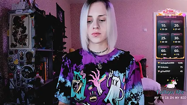 NaniMoore online show from 01/16/26, 09:41