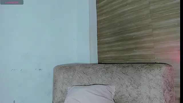 auroraa sexy online show from 05/02/26, 04:56