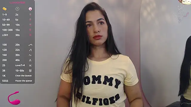 Thayssa ross online show from 11/07/25, 02:50