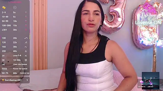 Thayssa ross online show from 04/30/26, 02:56