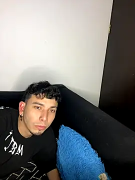 Dulce-diosa online show from 11/14/25, 10:40