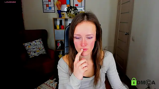 Snapshot of FrancescaCollins chatting on 12/19/24, 12:12 FrancescaCollins online show from 12/19/24, 12:12