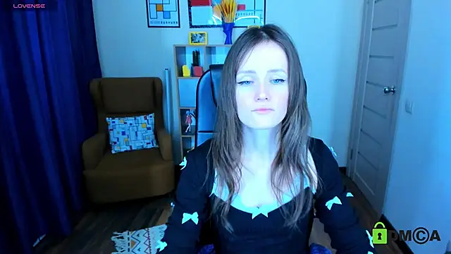 Snapshot of FrancescaCollins chatting on 02/07/25, 10:19 FrancescaCollins online show from 02/07/25, 10:19