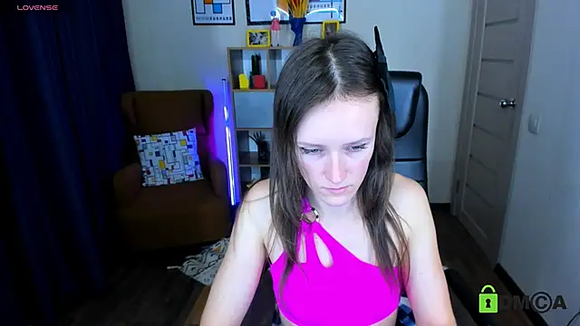 Snapshot of FrancescaCollins chatting on 02/18/25, 11:11 FrancescaCollins online show from 02/18/25, 11:11