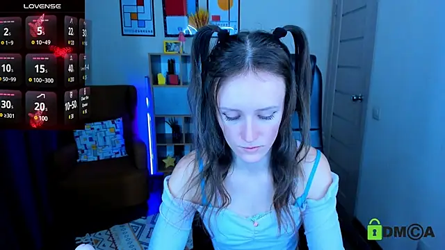 Snapshot of FrancescaCollins chatting on 03/04/25, 02:10 FrancescaCollins online show from 03/04/25, 02:10