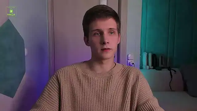 Snapshot of MarkGWalker chatting on 12/22/24, 08:47 MarkGWalker online show from 12/22/24, 08:47