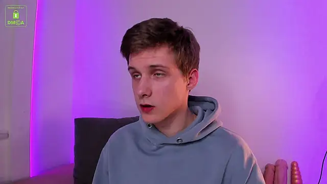 Snapshot of MarkGWalker chatting on 03/16/25, 10:55 MarkGWalker online show from 03/16/25, 10:55