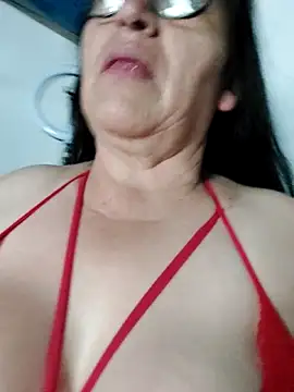 clarita 01 online show from 11/28/25, 12:41