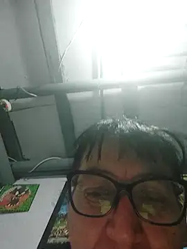 clarita 01 online show from 05/31/26, 10:55