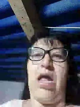 Snapshot of clarita_01 chatting on 06/19/26, 10:30 clarita 01 online show from 06/19/26, 10:30