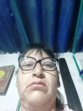 Snapshot of clarita_01 chatting on 07/07/26, 10:19 clarita 01 online show from 07/07/26, 10:19