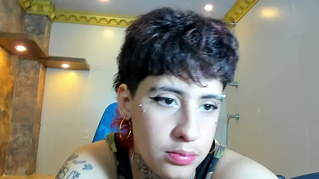 Ethan lennox online show from 10/17/25, 03:36