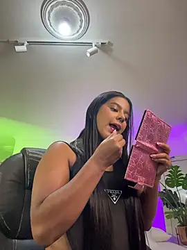 Snapshot of JANYLOVE__ chatting on 07/04/26, 10:54 JANYLOVE online show from 07/04/26, 10:54