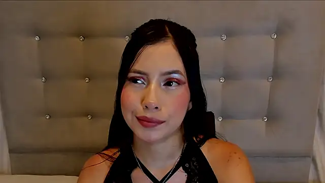 nymphomanya online show from 04/05/26, 08:06