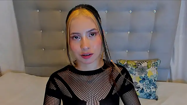 nymphomanya online show from 04/13/26, 08:25