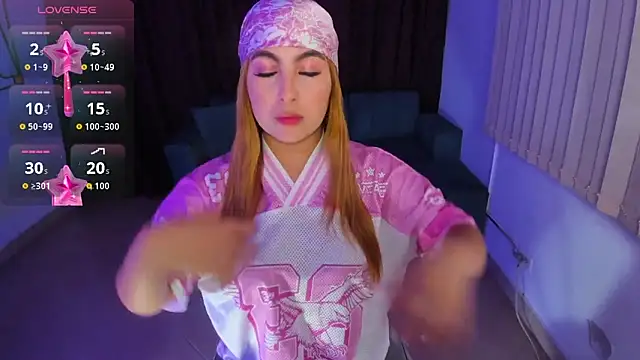 SusyAmis online show from 10/04/25, 04:43