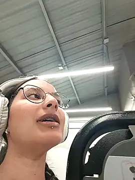  vaness online show from 01/04/25, 05:37