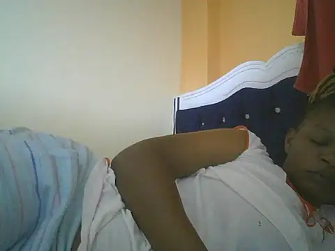 clakemmy250 online show from 02/04/25, 09:10