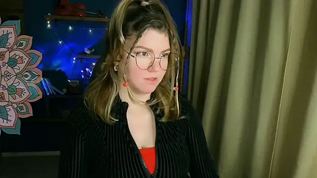 VioletteWay online show from 11/23/25, 03:34