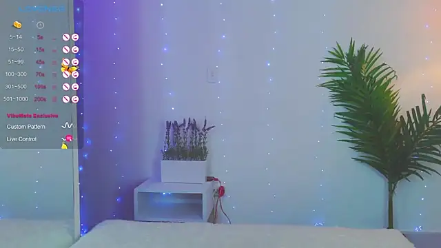 Snapshot of catalina__lovers chatting on 01/08/25, 03:28 catalina lovers online show from 01/08/25, 03:28