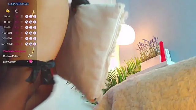 Snapshot of catalina__lovers chatting on 02/11/25, 07:48 catalina lovers online show from 02/11/25, 07:48