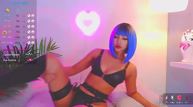 Snapshot of catalina__lovers chatting on 02/27/25, 04:10 catalina lovers online show from 02/27/25, 04:10