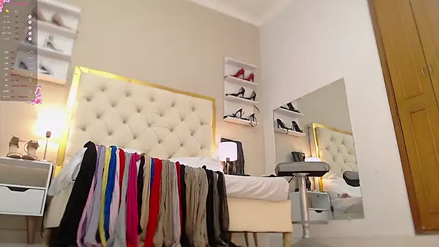 Snapshot of Sara_Gomez chatting on 09/09/25, 03:50 Sara Gomez online show from 09/09/25, 03:50