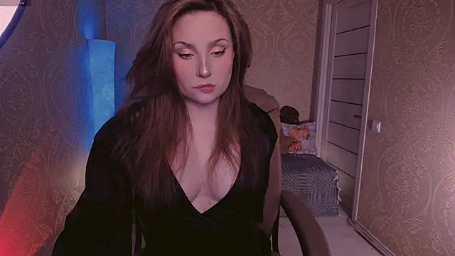 Snapshot of Eesmaaarrr chatting on 09/25/25, 11:19 Eesmaaarrr online show from 09/25/25, 11:19