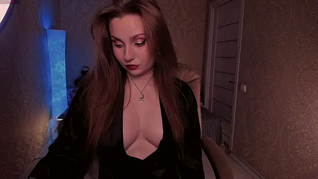 Eesmaaarrr online show from 12/22/25, 11:24