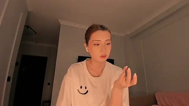 tinki winkii online show from 07/13/26, 02:53
