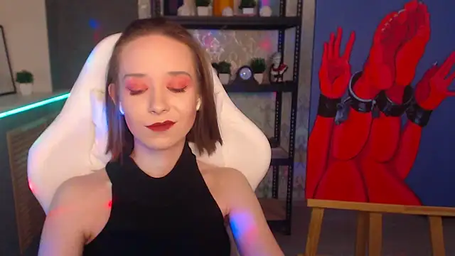 FascinatingEyess online show from 12/07/24, 09:55