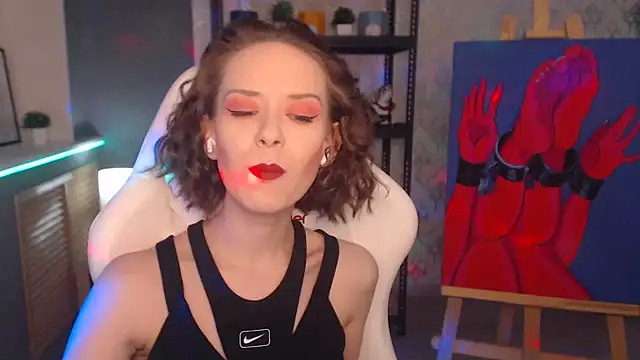 FascinatingEyess online show from 01/04/25, 06:09