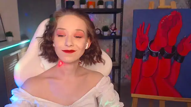 FascinatingEyess online show from 01/16/25, 10:34