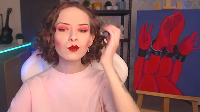 FascinatingEyess online show from 11/26/25, 11:55