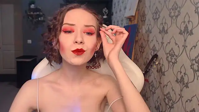 FascinatingEyess online show from 03/25/26, 04:57