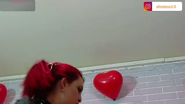 elizatexx online show from 04/10/26, 07:07