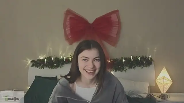 Snapshot of katty__cat chatting on 12/26/24, 04:04 katty cat online show from 12/26/24, 04:04