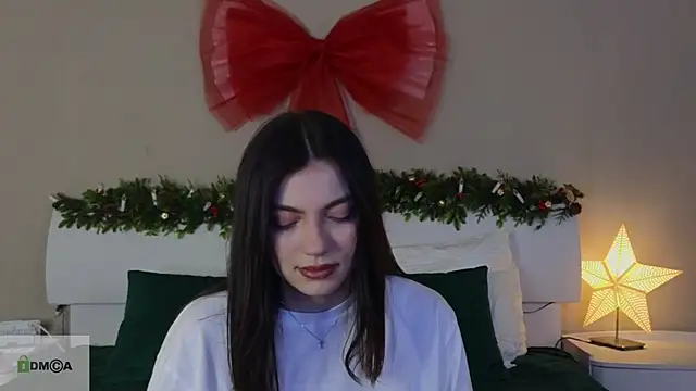 Snapshot of katty__cat chatting on 01/20/25, 12:49 katty cat online show from 01/20/25, 12:49